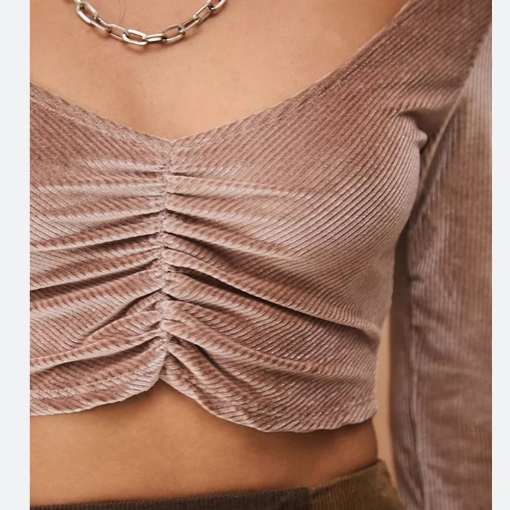 URBAN OUTFITTERS Paradox Ruched Cropped Top Mauve Velvet Long Sleeve Large - Picture 2 of 10